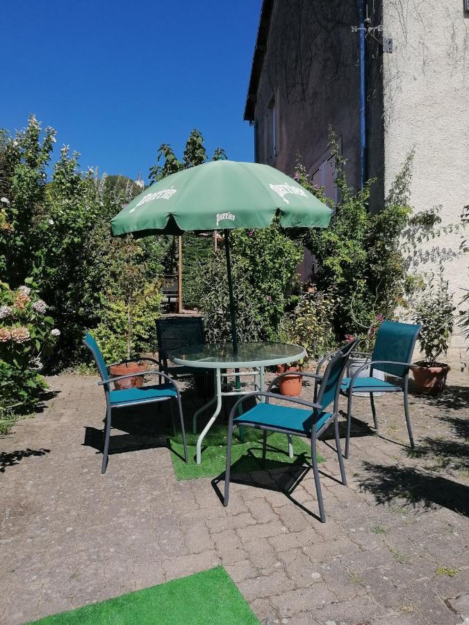 Appartamento Le Garni Vendémiaire Vesoul Esterno foto