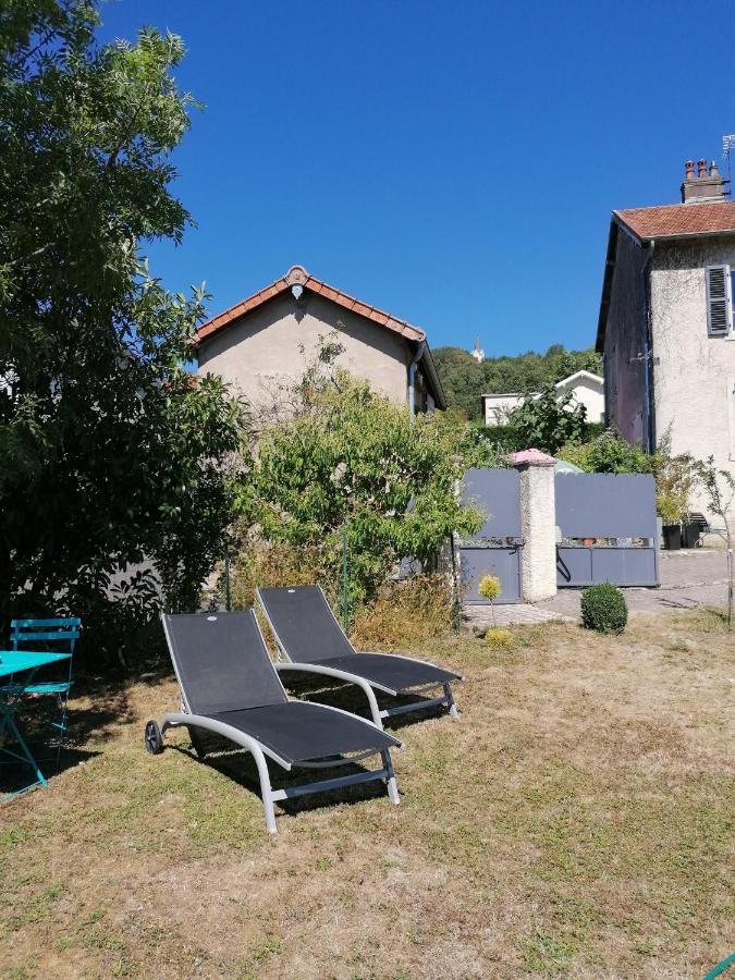 Appartamento Le Garni Vendémiaire Vesoul Esterno foto